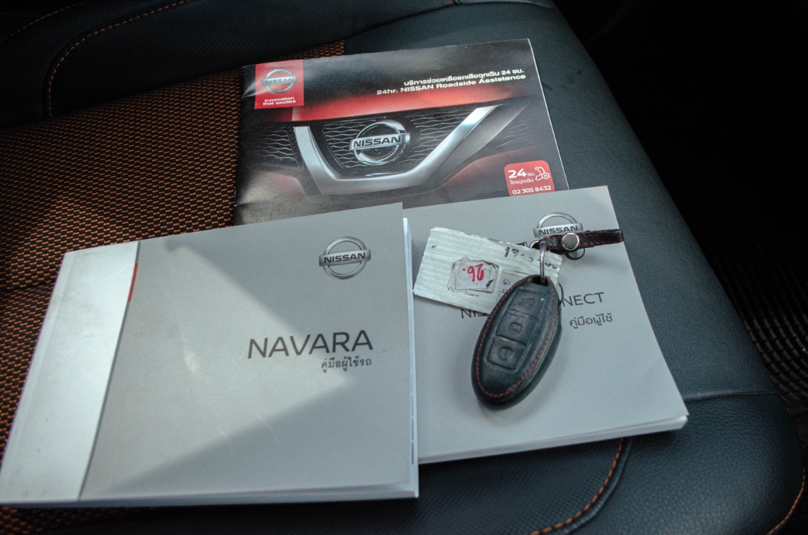 Nissan Navara NP300 2.5EL Doublecab Calibre Black Edition II A/T 2020 *RK1730*